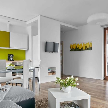 Irs Royal Apartments Apartamenty Irs Nadmorski Dwor Gdaňsk Exteriér fotografie